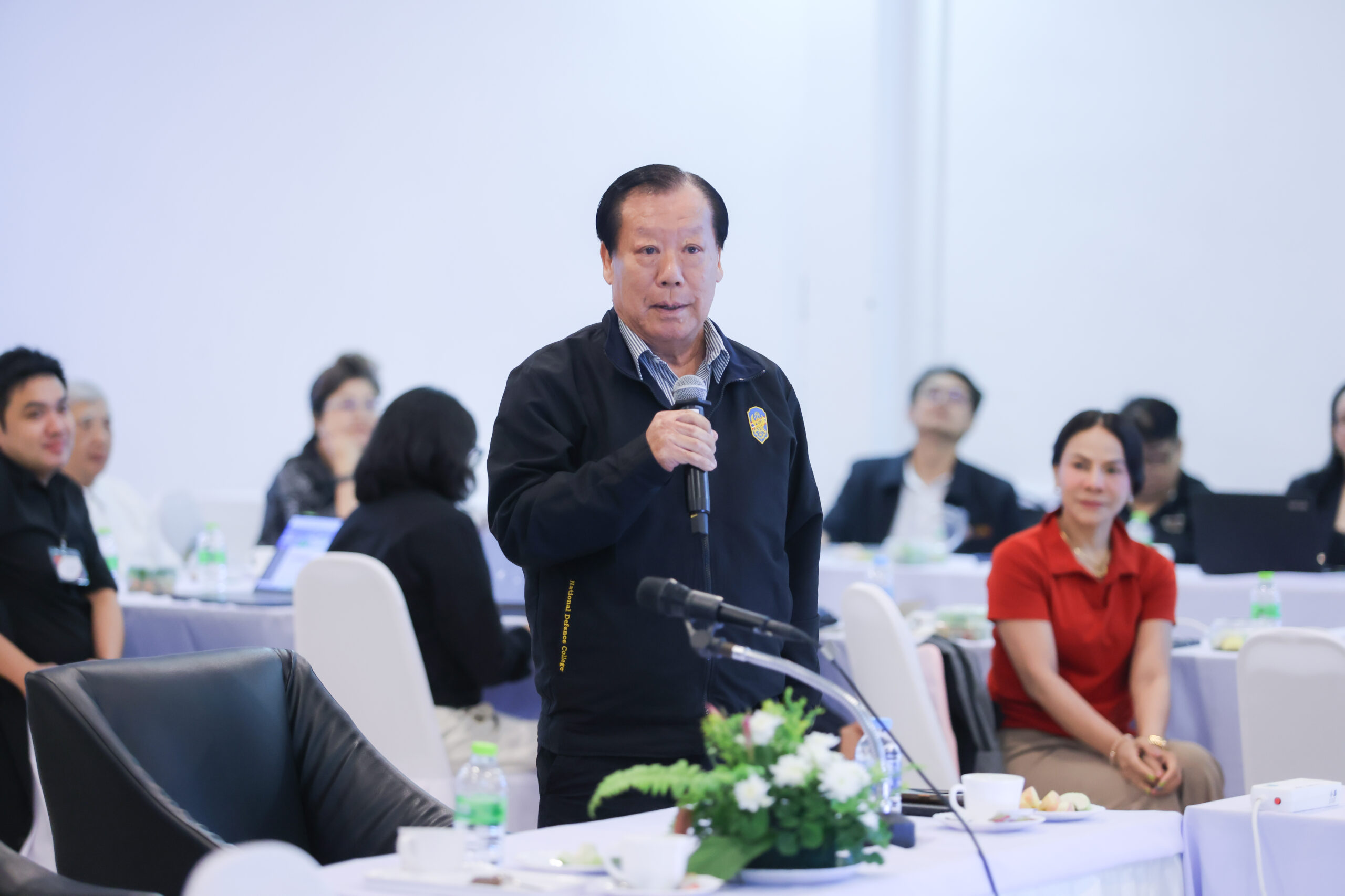นายกสภา